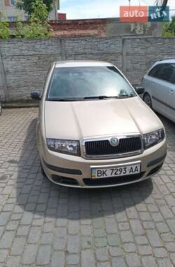 Хэтчбек Skoda Fabia 2005 в Ровно
