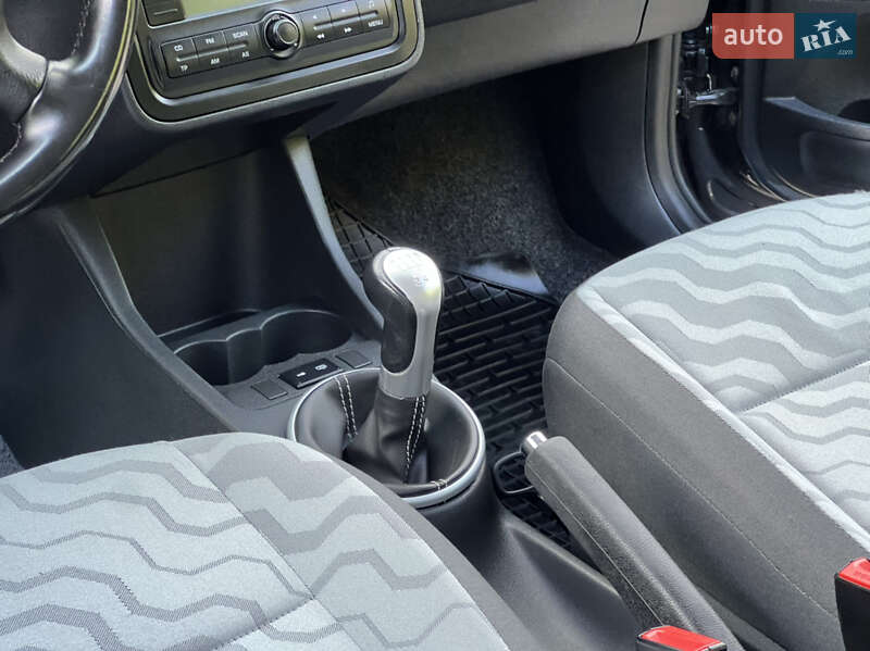 Універсал Skoda Fabia 2009 в Трускавці