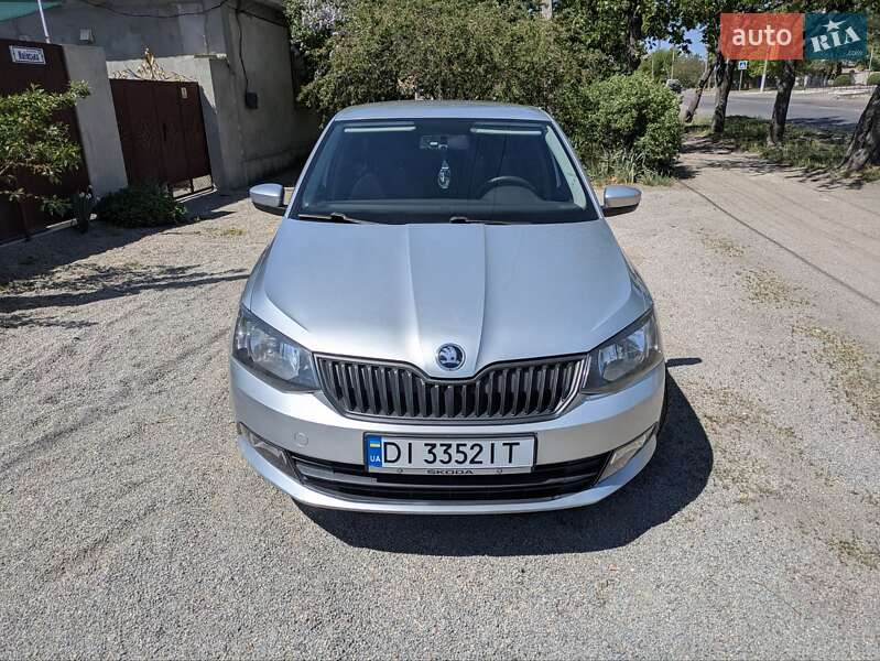 Skoda Fabia 2015