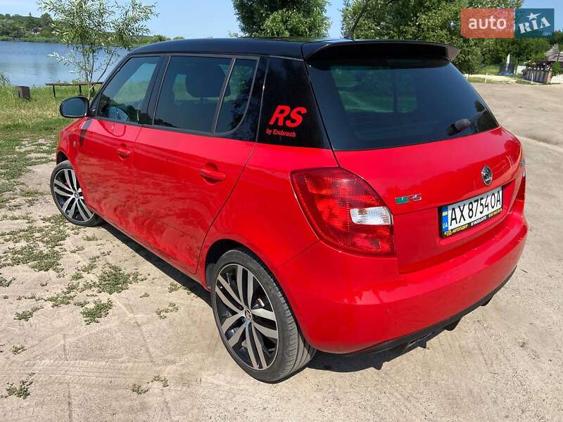 Хетчбек Skoda Fabia 2010 в Харкові