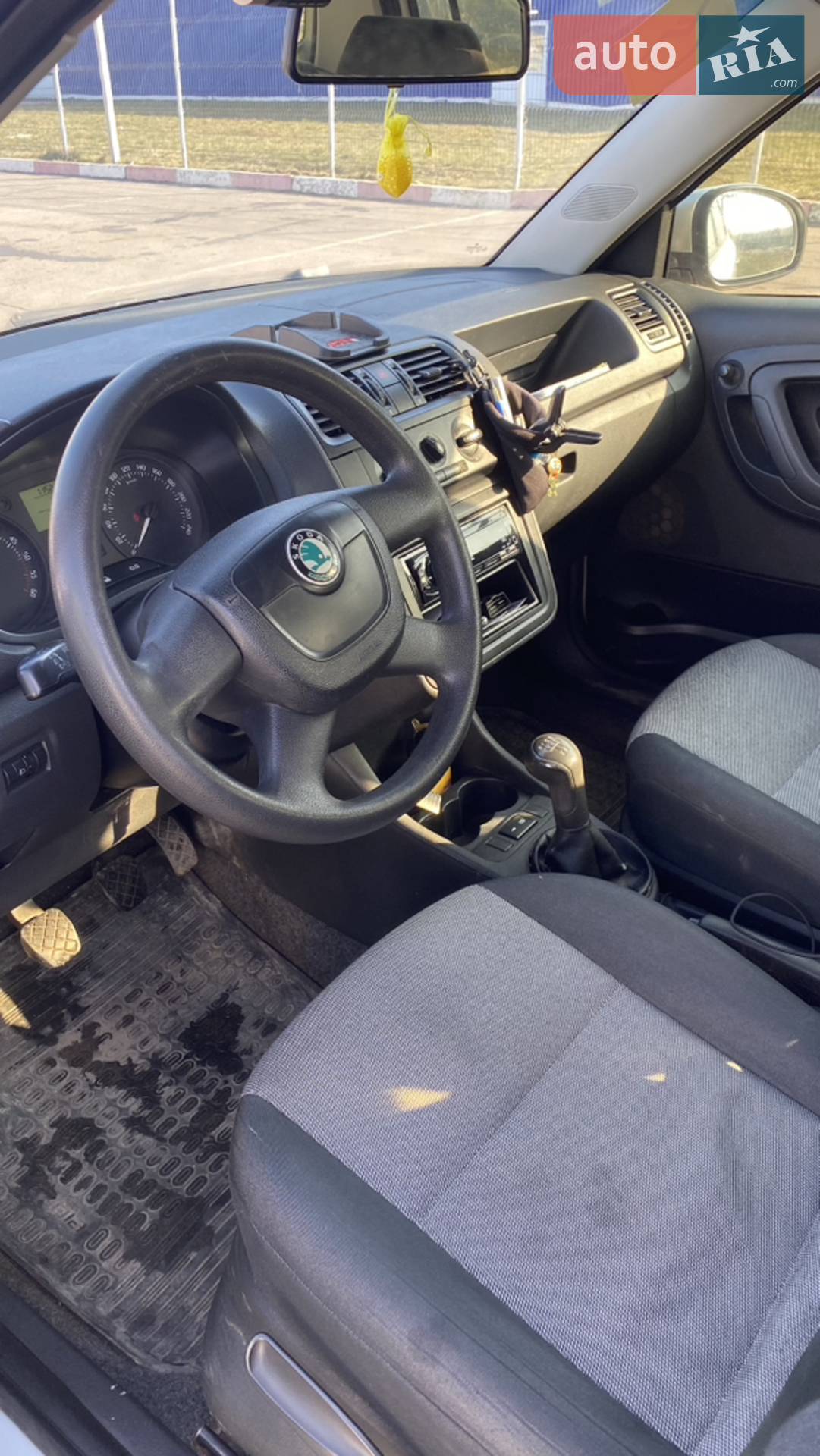 2010 Skoda Fabia - мініатюра 3
