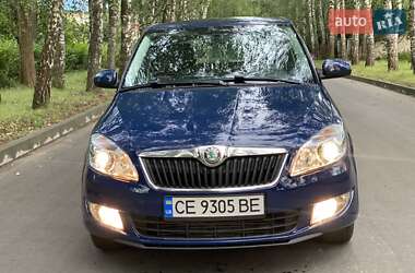 Універсал Skoda Fabia 2011 в Чернівцях
