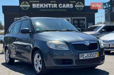 Універсал Skoda Fabia 2009 в Полтаві