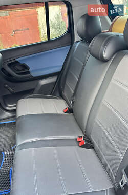 Хэтчбек Skoda Fabia 2007 в 