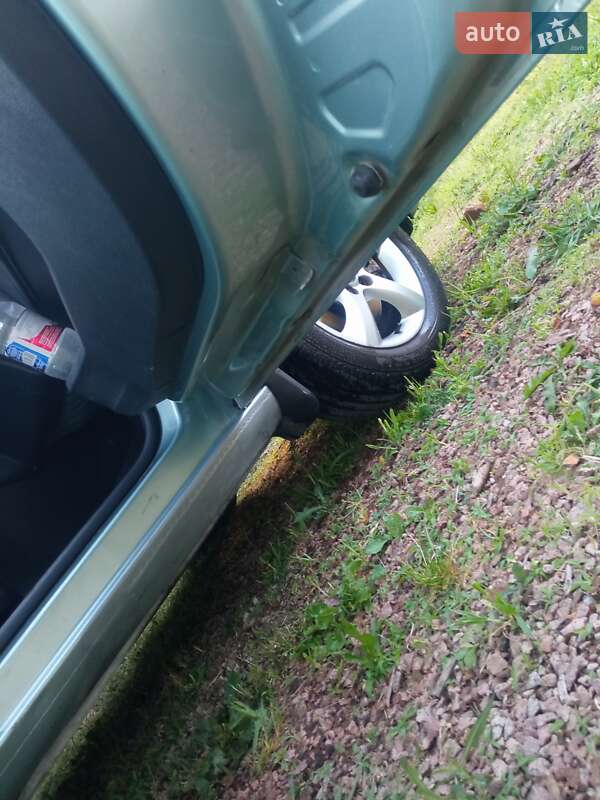 Универсал Skoda Fabia 2009 в Житомире