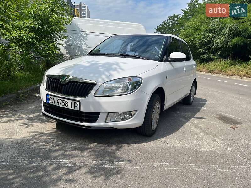 Хетчбек Skoda Fabia 2012 в Львові