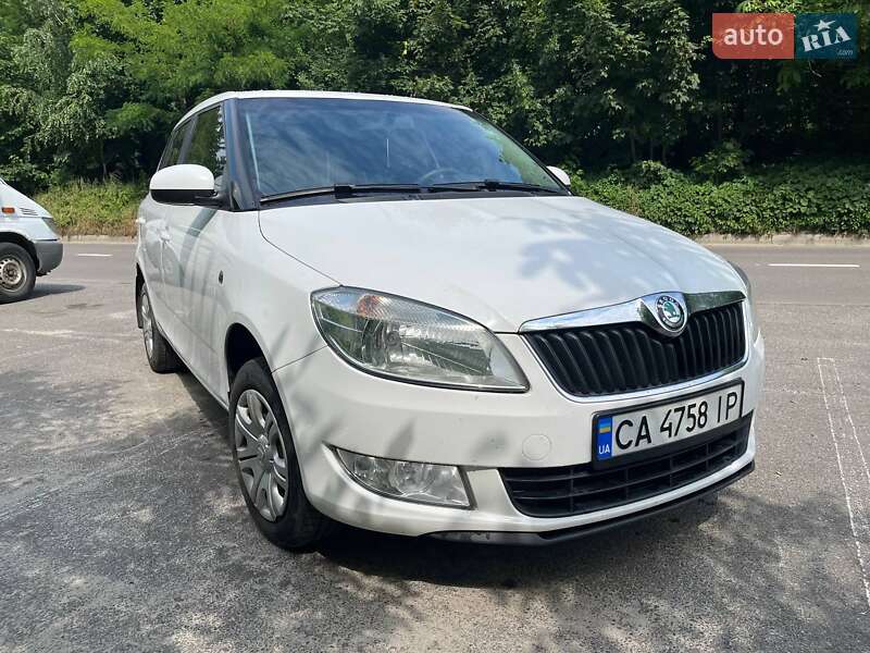 Хетчбек Skoda Fabia 2012 в Львові