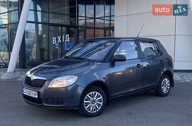 Хэтчбек Skoda Fabia 2008 в 