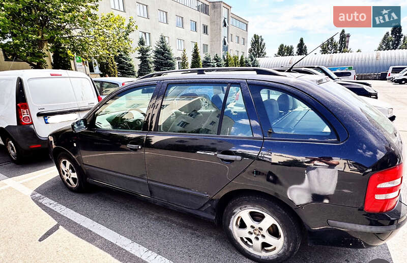 Універсал Skoda Fabia 2004 в Києві