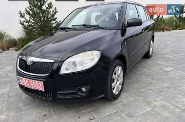 Універсал Skoda Fabia 2009 в Луцьку