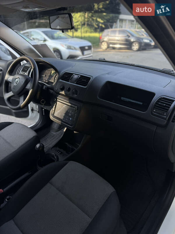 Хэтчбек Skoda Fabia 2013 в Киеве