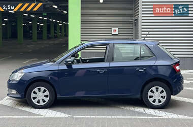 Хэтчбек Skoda Fabia 2017 в 