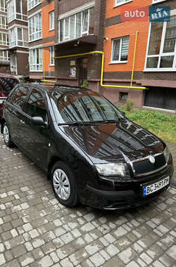 Хэтчбек Skoda Fabia 2007 в Львове