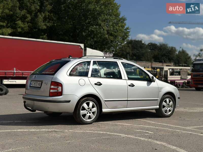 Універсал Skoda Fabia 2004 в Луцьку