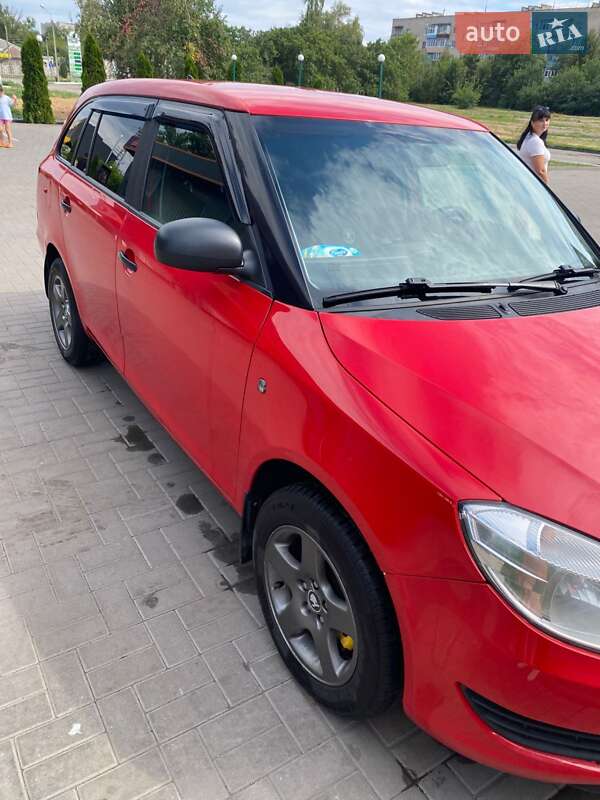 Універсал Skoda Fabia 2012 в Харкові