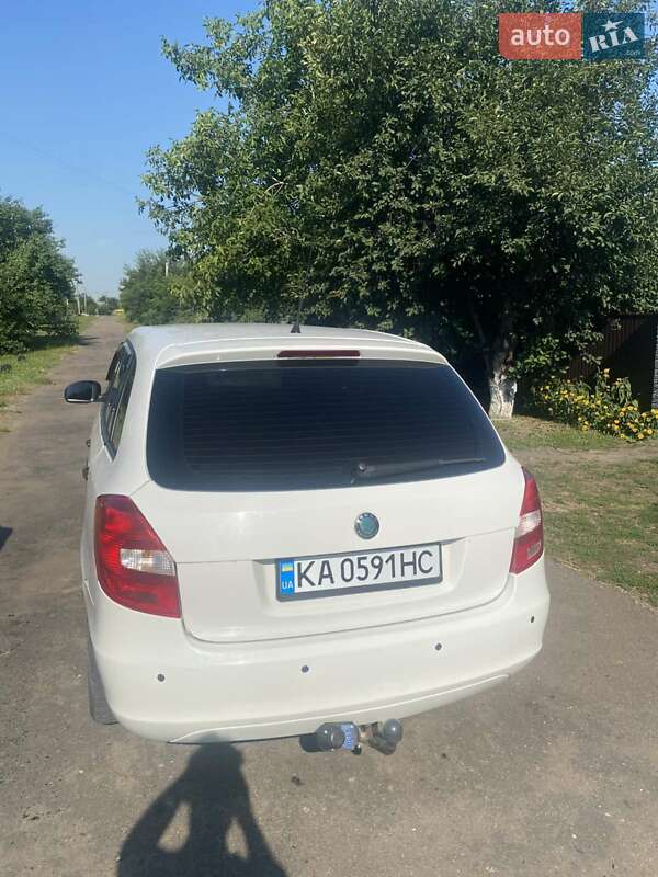 Універсал Skoda Fabia 2012 в Києві