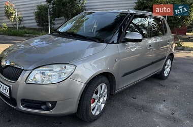 Хэтчбек Skoda Fabia 2009 в Виннице