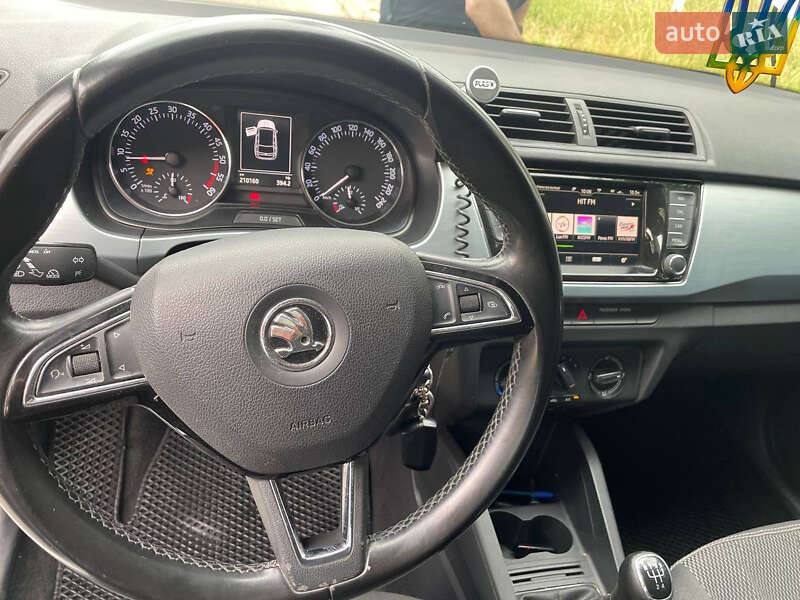 Универсал Skoda Fabia 2016 в Киеве фото 7 Универсал Skoda Fabia 2016 в Киеве