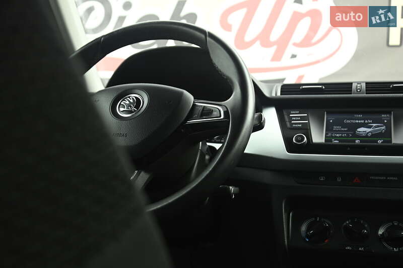 Универсал Skoda Fabia 2015 в Бердичеве