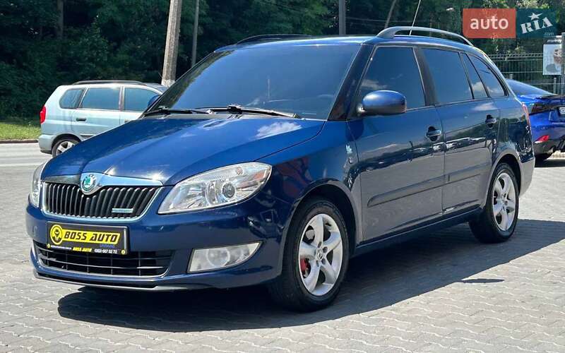Универсал Skoda Fabia 2011 в Черновцах