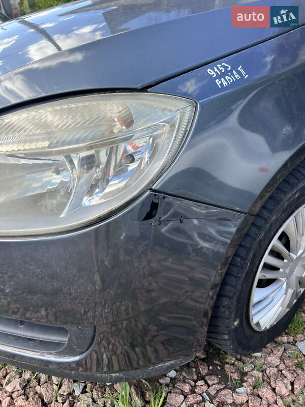 Хэтчбек Skoda Fabia 2008 в Львове