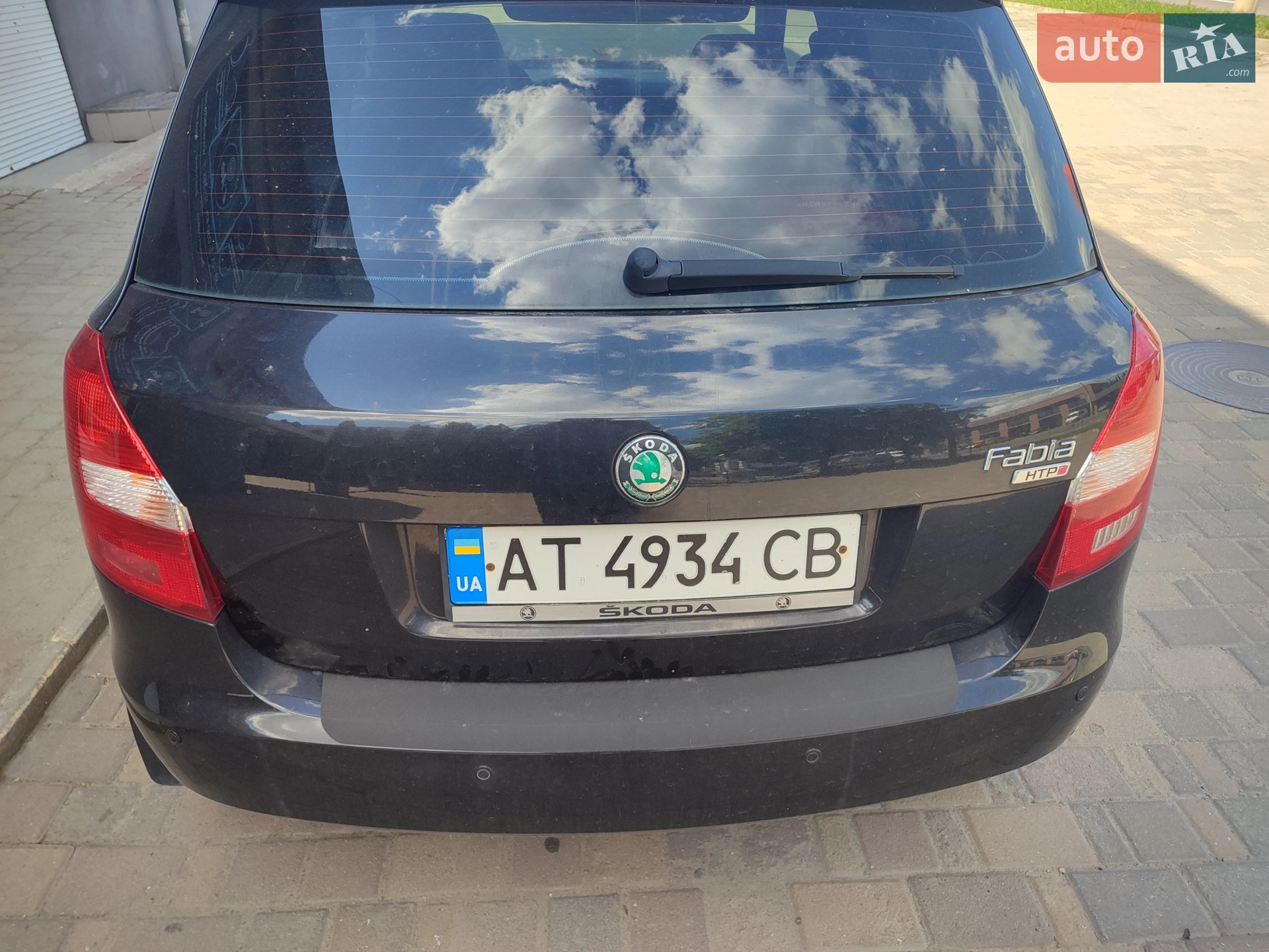 2011 Skoda Fabia - мініатюра 12
