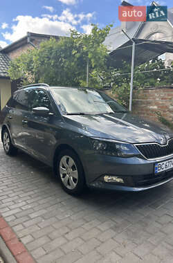 Универсал Skoda Fabia 2015 в Радехове