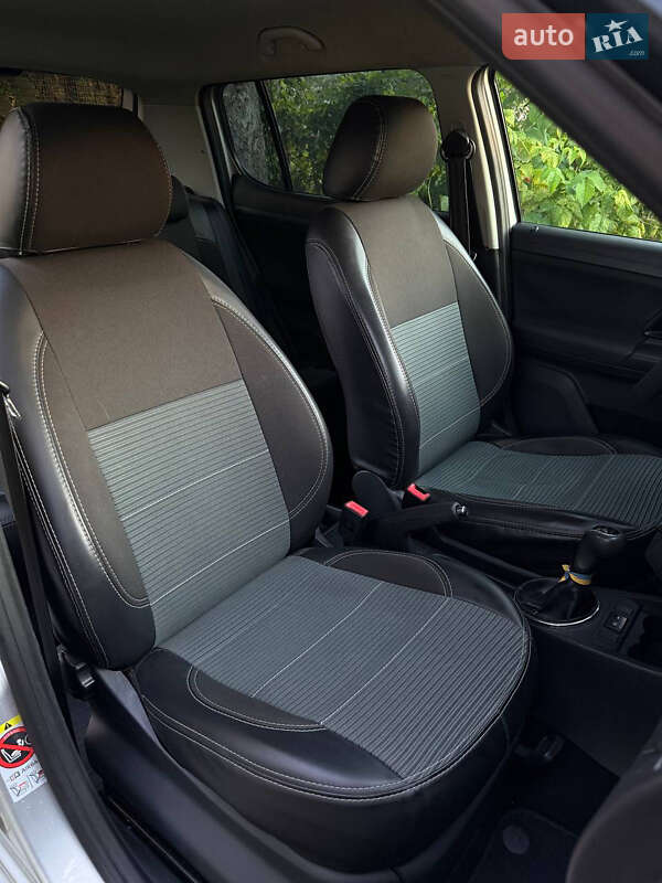 Хэтчбек Skoda Fabia 2010 в Виннице