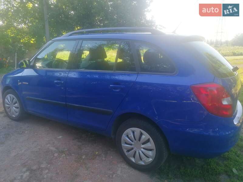 Універсал Skoda Fabia 2009 в Лубнах фото 2 Універсал Skoda Fabia 2009 в Лубнах