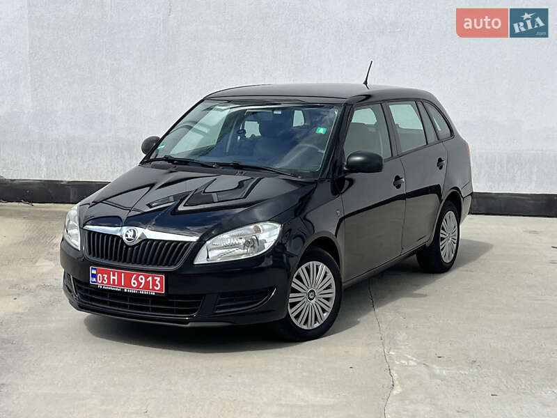 Універсал Skoda Fabia 2013 в Вінниці