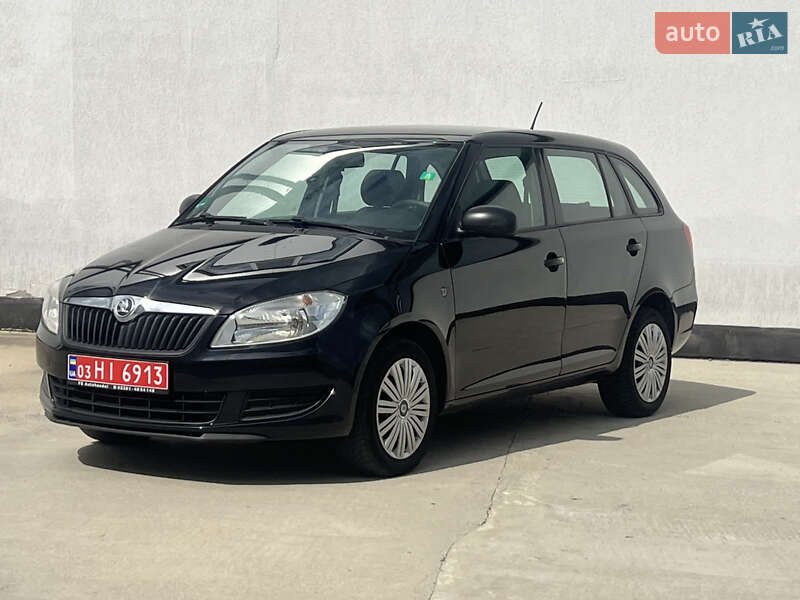 Універсал Skoda Fabia 2013 в Вінниці