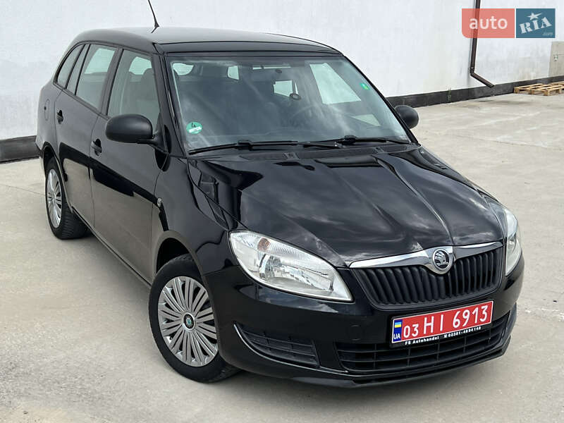Універсал Skoda Fabia 2013 в Вінниці