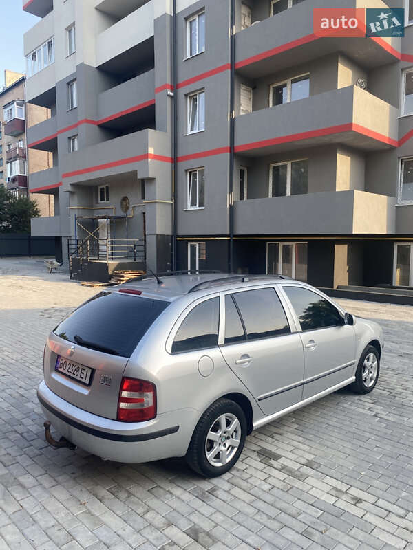 Универсал Skoda Fabia 2006 в Борщеве