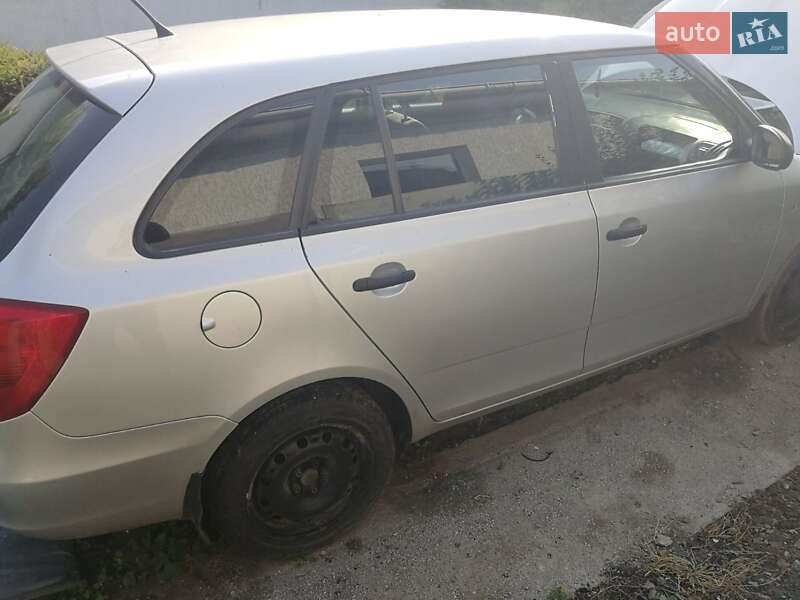 Универсал Skoda Fabia 2013 в Лысянке фото 8 Универсал Skoda Fabia 2013 в Лысянке