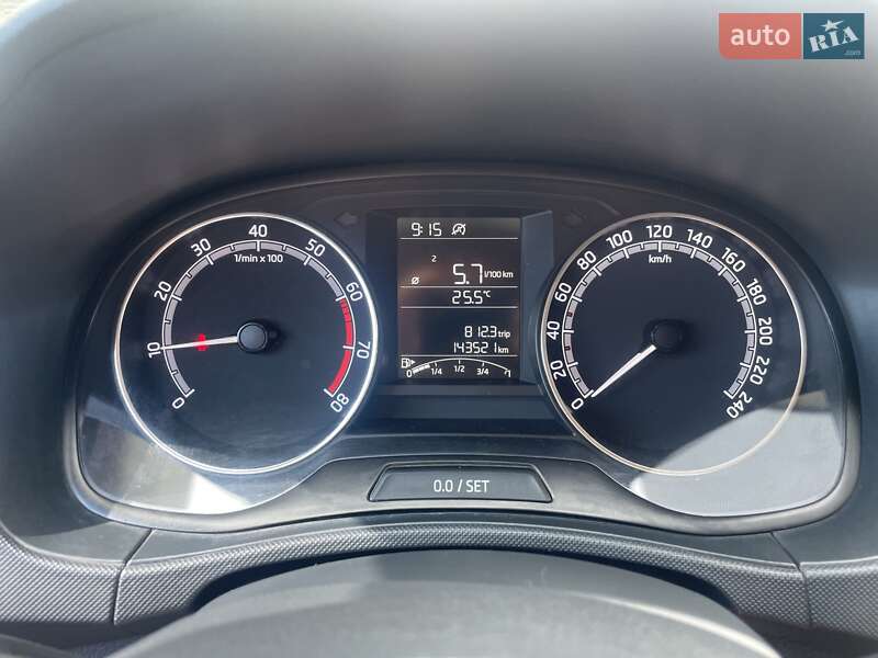 Хетчбек Skoda Fabia 2020 в Карлівці