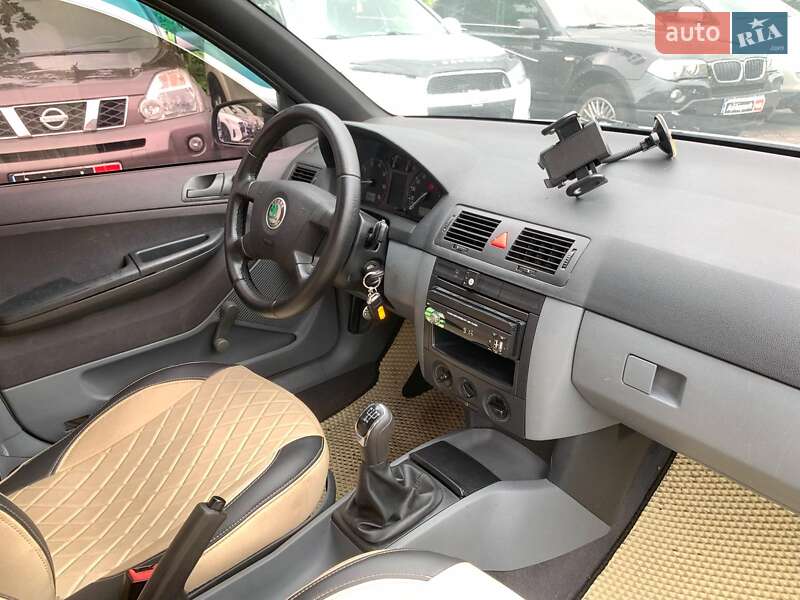 Хетчбек Skoda Fabia 2001 в Вінниці