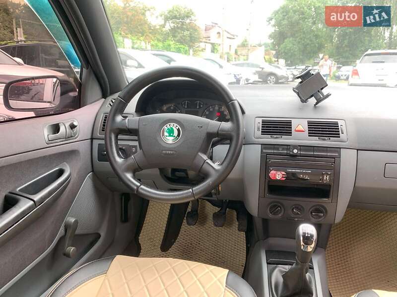 Хетчбек Skoda Fabia 2001 в Вінниці