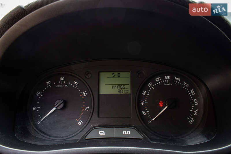 Хэтчбек Skoda Fabia 2010 в Львове фото 23 Хэтчбек Skoda Fabia 2010 в Львове