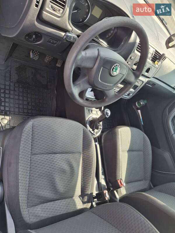 Універсал Skoda Fabia 2011 в Києві фото 8 Універсал Skoda Fabia 2011 в Києві