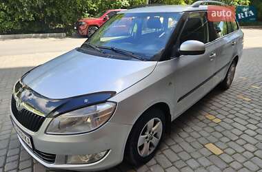 Універсал Skoda Fabia 2010 в Вінниці