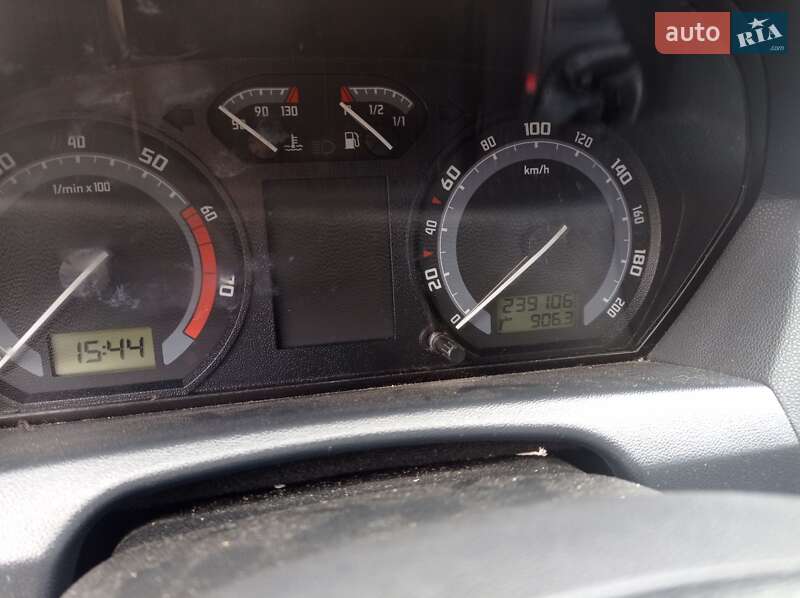 Хэтчбек Skoda Fabia 2006 в Дрогобыче