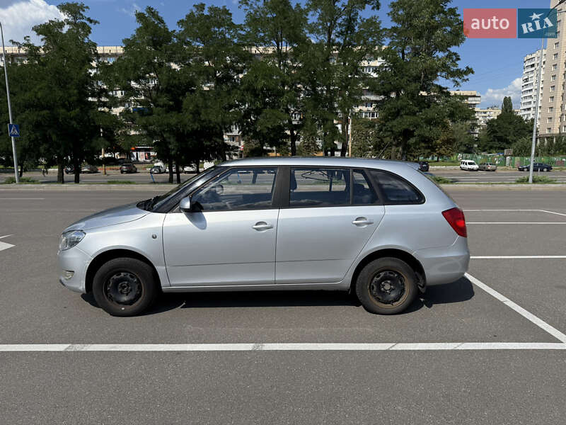 Универсал Skoda Fabia 2012 в Киеве