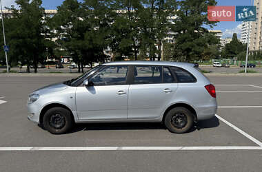 Универсал Skoda Fabia 2012 в 