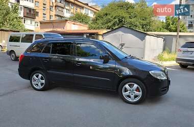 Универсал Skoda Fabia 2008 в Виннице