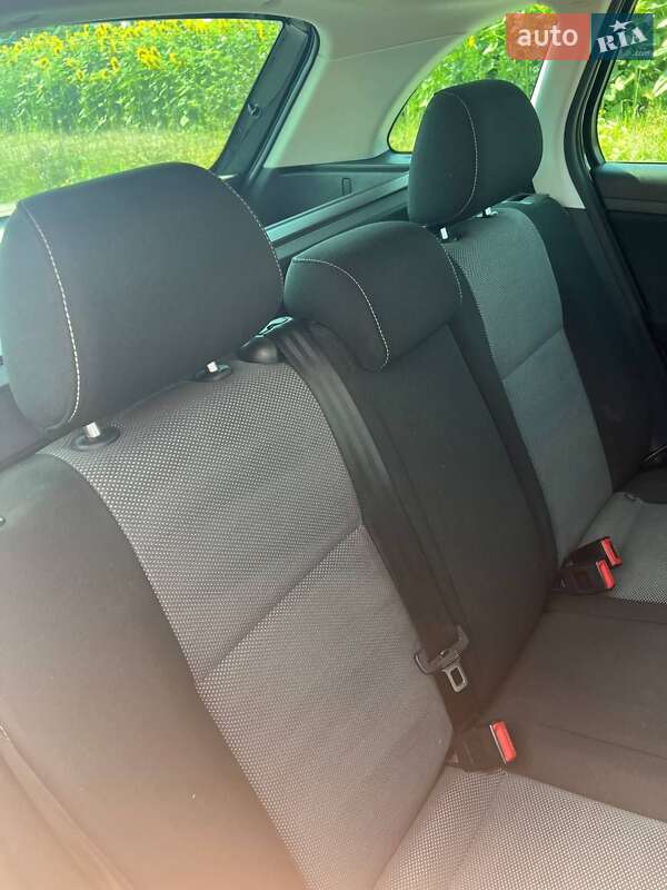 Універсал Skoda Fabia 2008 в Вінниці