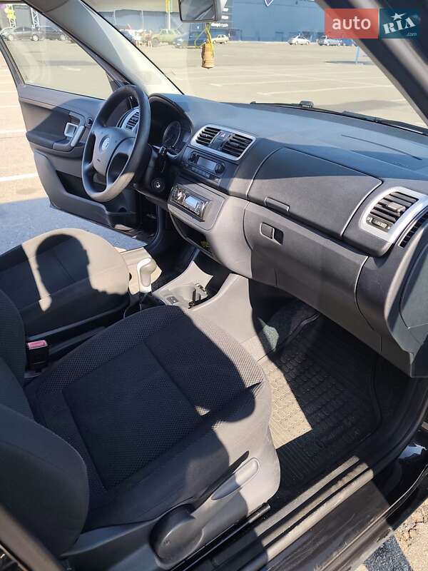 Хетчбек Skoda Fabia 2008 в Києві