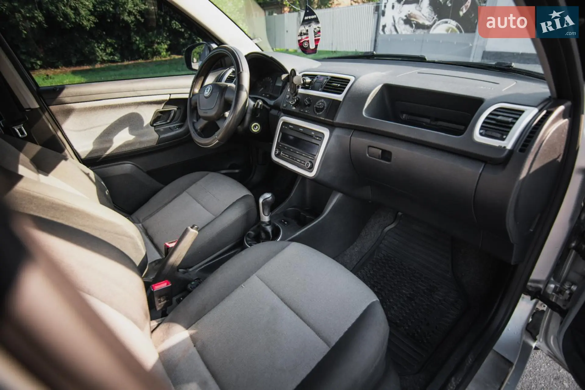 2011 Skoda Fabia - мініатюра 5