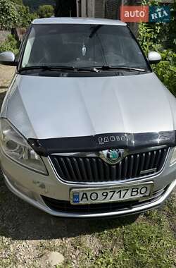 Универсал Skoda Fabia 2012 в Дубовом