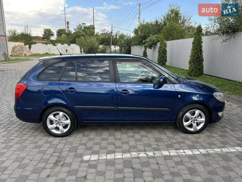 Універсал Skoda Fabia 2010 в Івано-Франківську