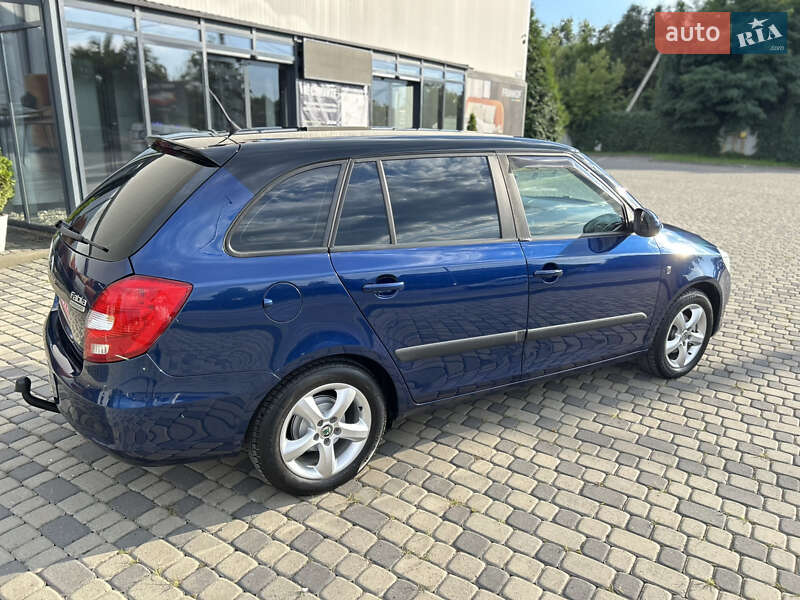 Універсал Skoda Fabia 2010 в Івано-Франківську